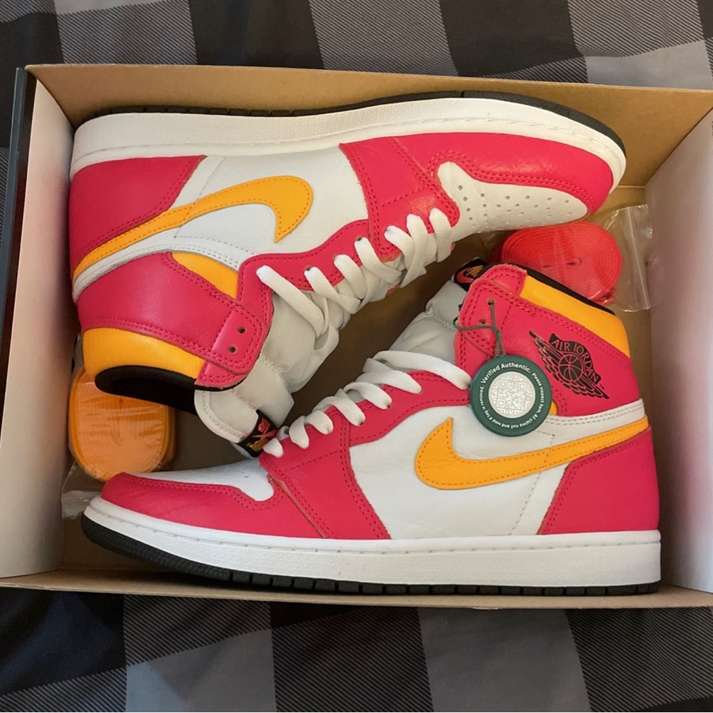 COPY - Nike Air Jordan 1s High OG